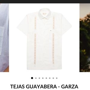 Worn once, in great condition. Men Texas Standard Guayabera shirt.